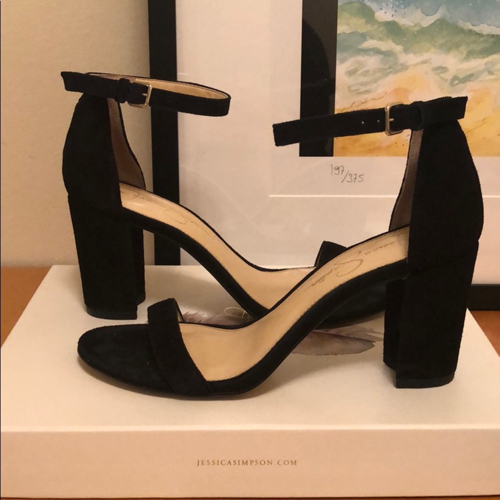 Black Suede Jessica Simpson heels size 7.5